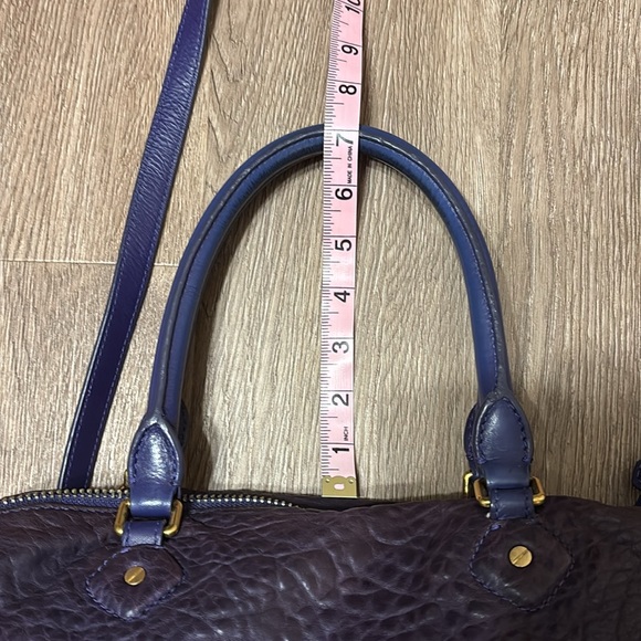 Marc By Marc Jacobs Pebbled Lamb leather purse. - Picture 8 of 16